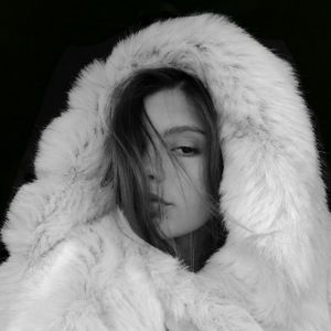 Meet your Posher, Clara